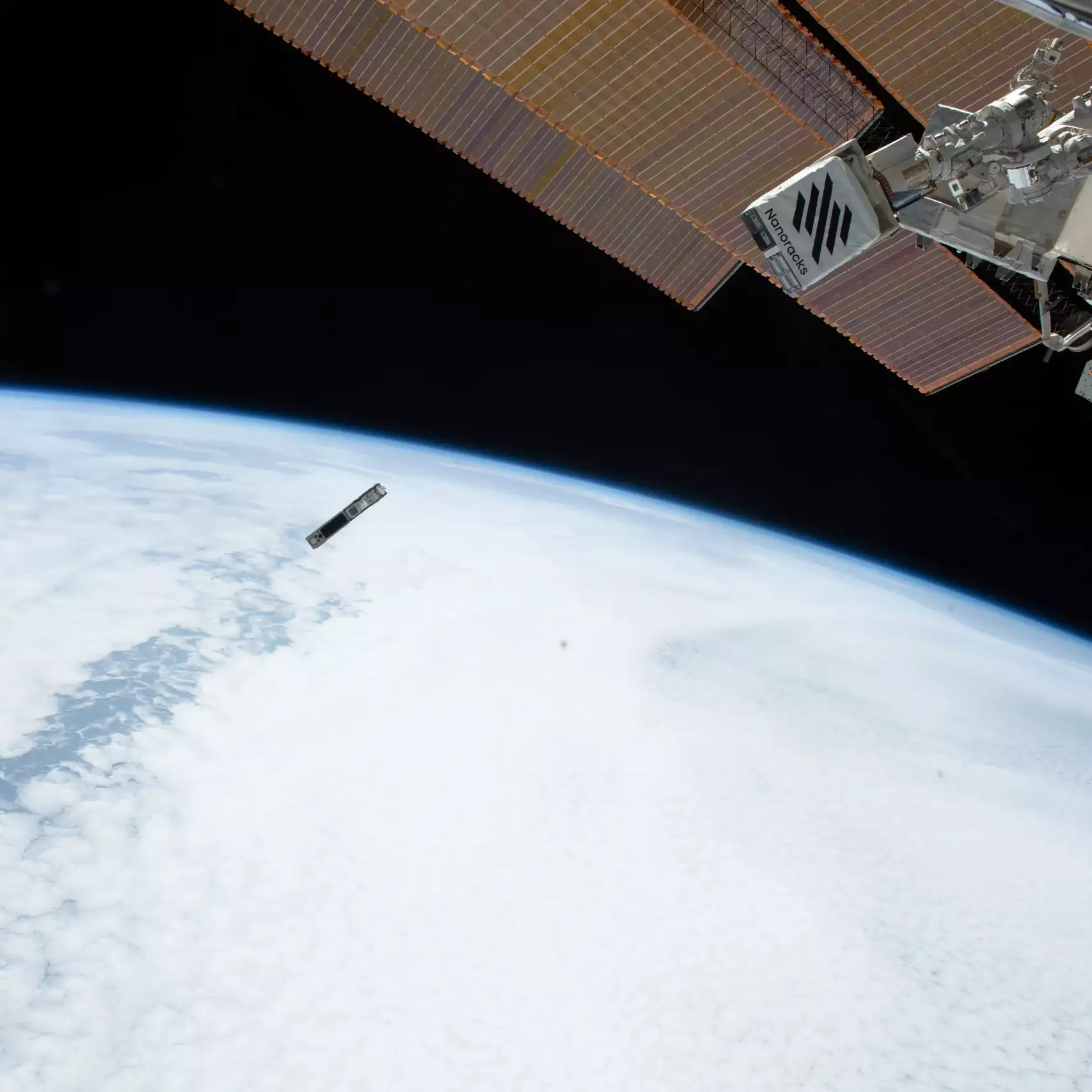Nanoracks-CubeSat-Deployer-_NRCSD_